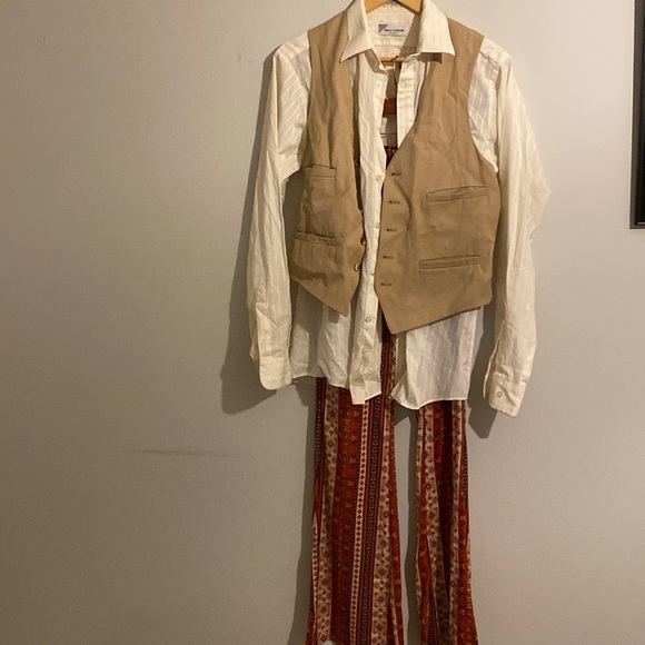 60’s Hippie/Austin Powers Costume - Picture 1 of 3